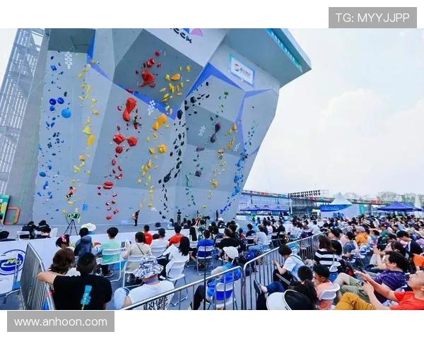 成都攀岩队与重庆攀岩队技术对比赛后复盘分析与总结