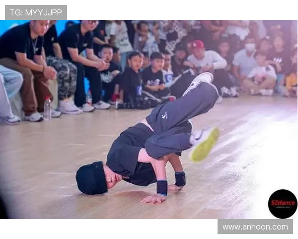 成都街舞队逆袭之路:从传统到创新的华丽转身与文化重塑 成都街舞队逆袭之路:从传统到创新的华丽转身与文化重塑