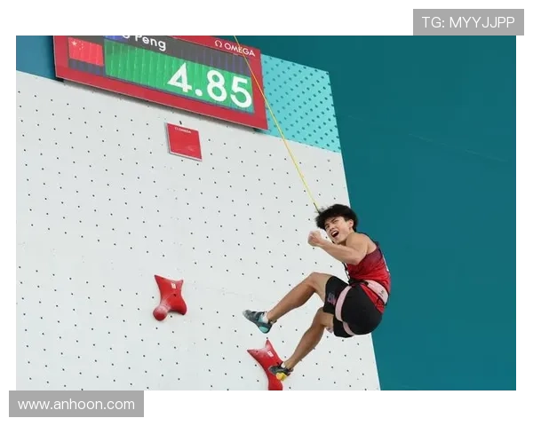 攀岩之巅：深入成都攀岩队的比赛历程与经验分享